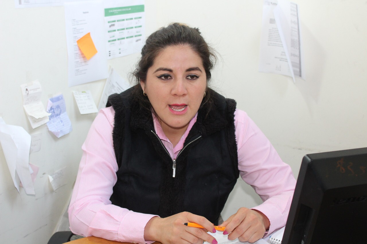 Entregan más de 600 despensas en comunidades de Tetla